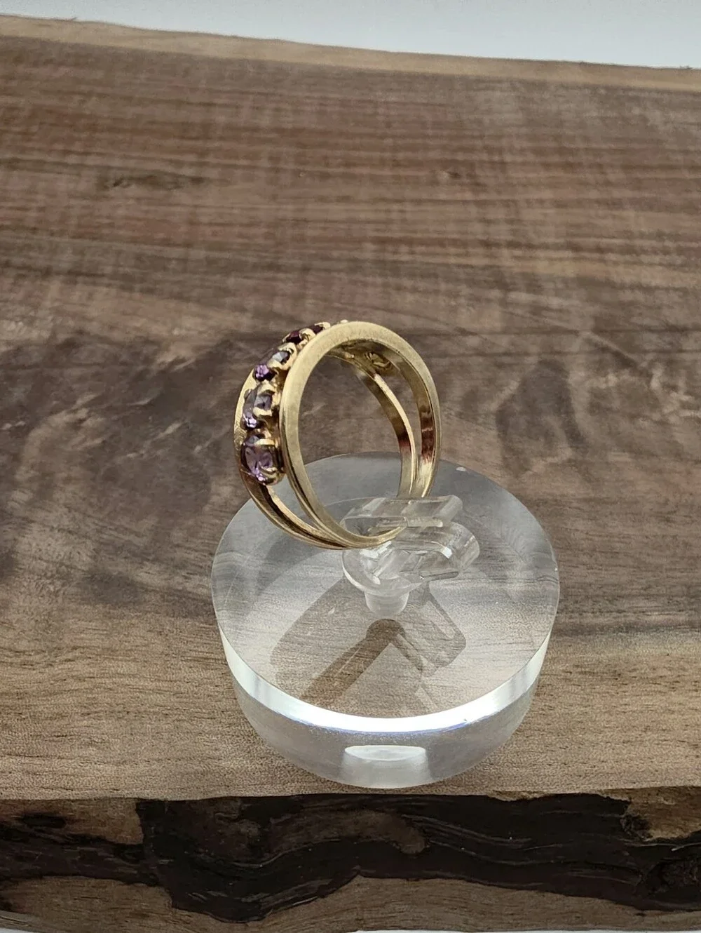 Vintage Gleamlight 14k Gold 6 Stone Split Shank Wide Textured Band Mothers Ring